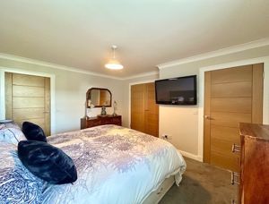 Photo 52- click for photo gallery